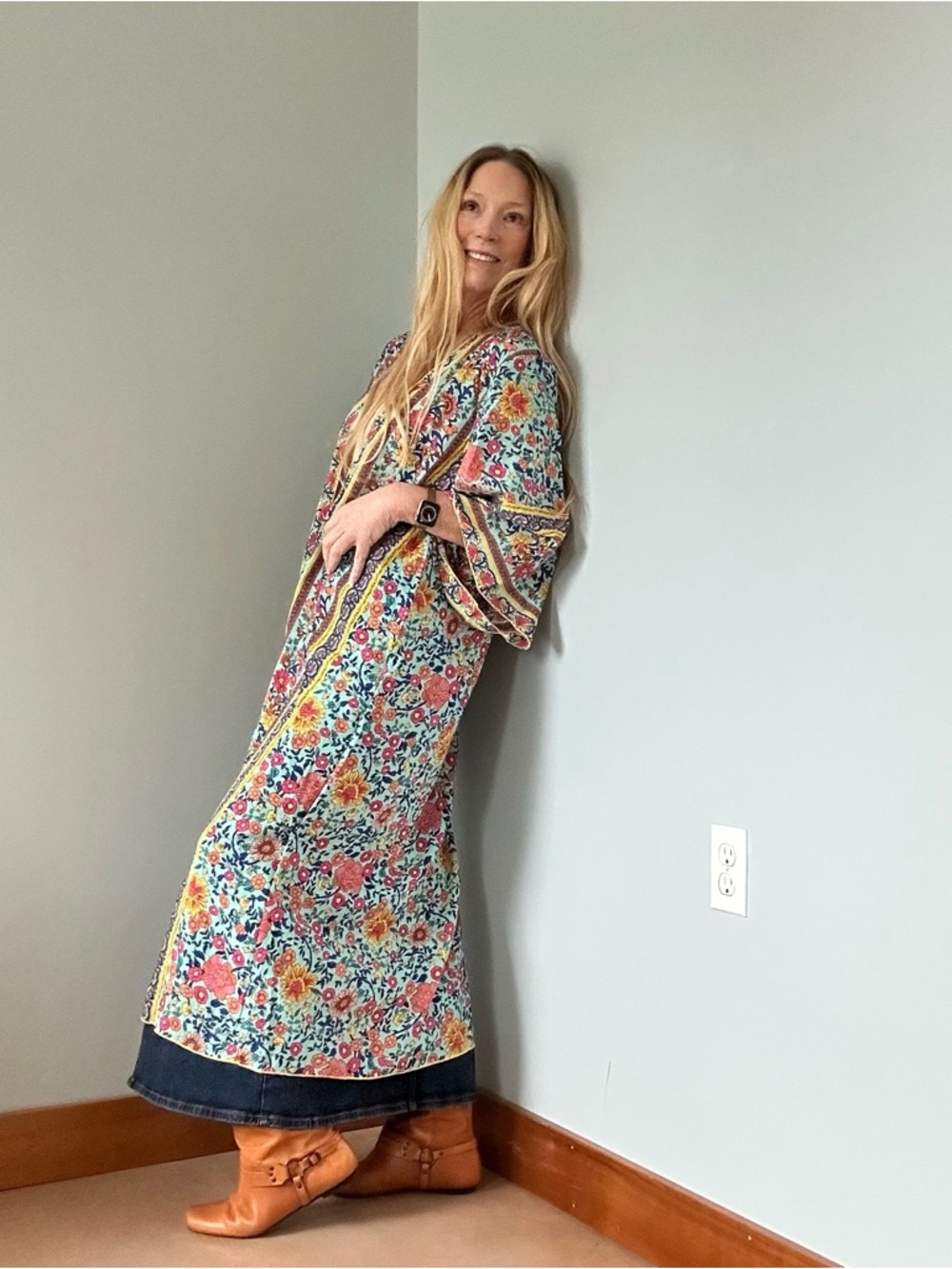 Floral Maxi open front kimono with Multicolor floral Print